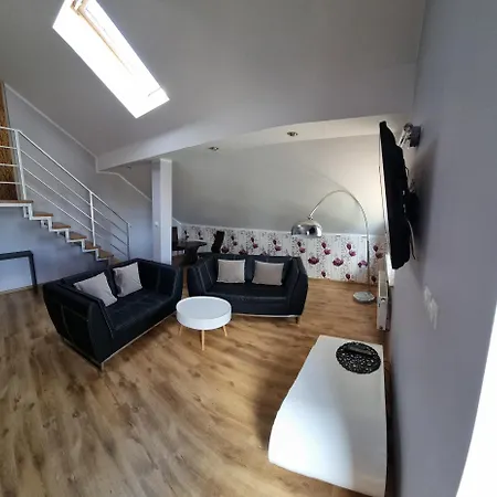Apartment Luxflats Portowa 7 *